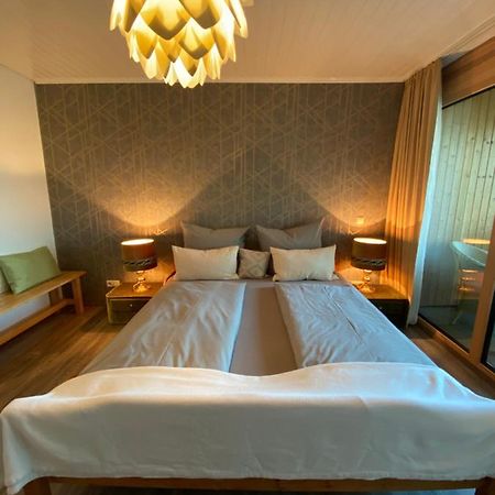 Doppelzimmer Mit Bad & Balkon Simmersfeld Dış mekan fotoğraf