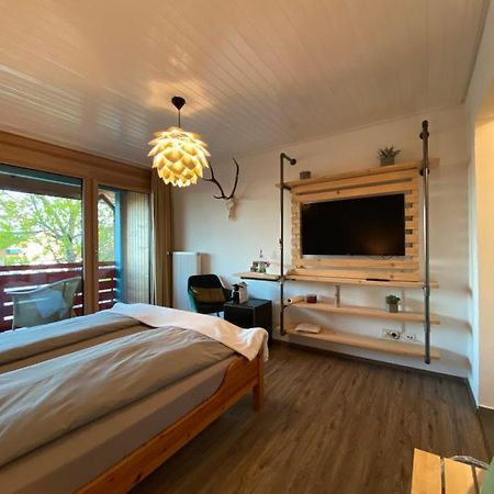 Doppelzimmer Mit Bad & Balkon Simmersfeld Dış mekan fotoğraf